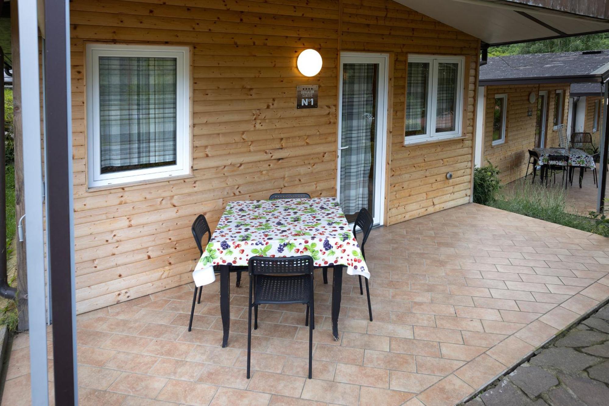 Camping Camplani Zone Eksteriør bilde