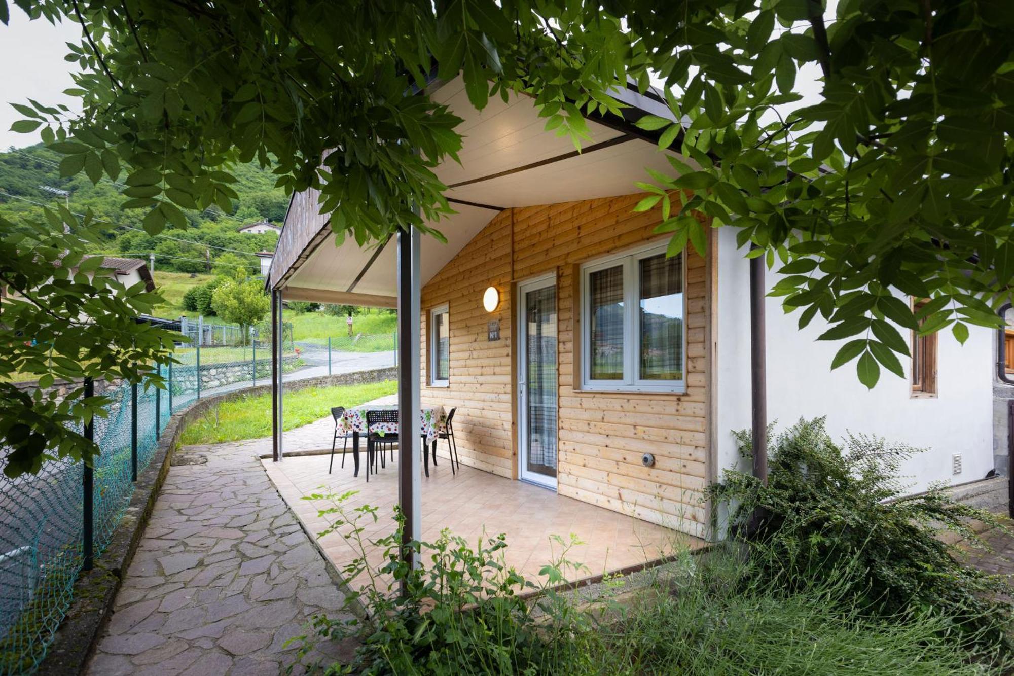 Camping Camplani Zone Eksteriør bilde